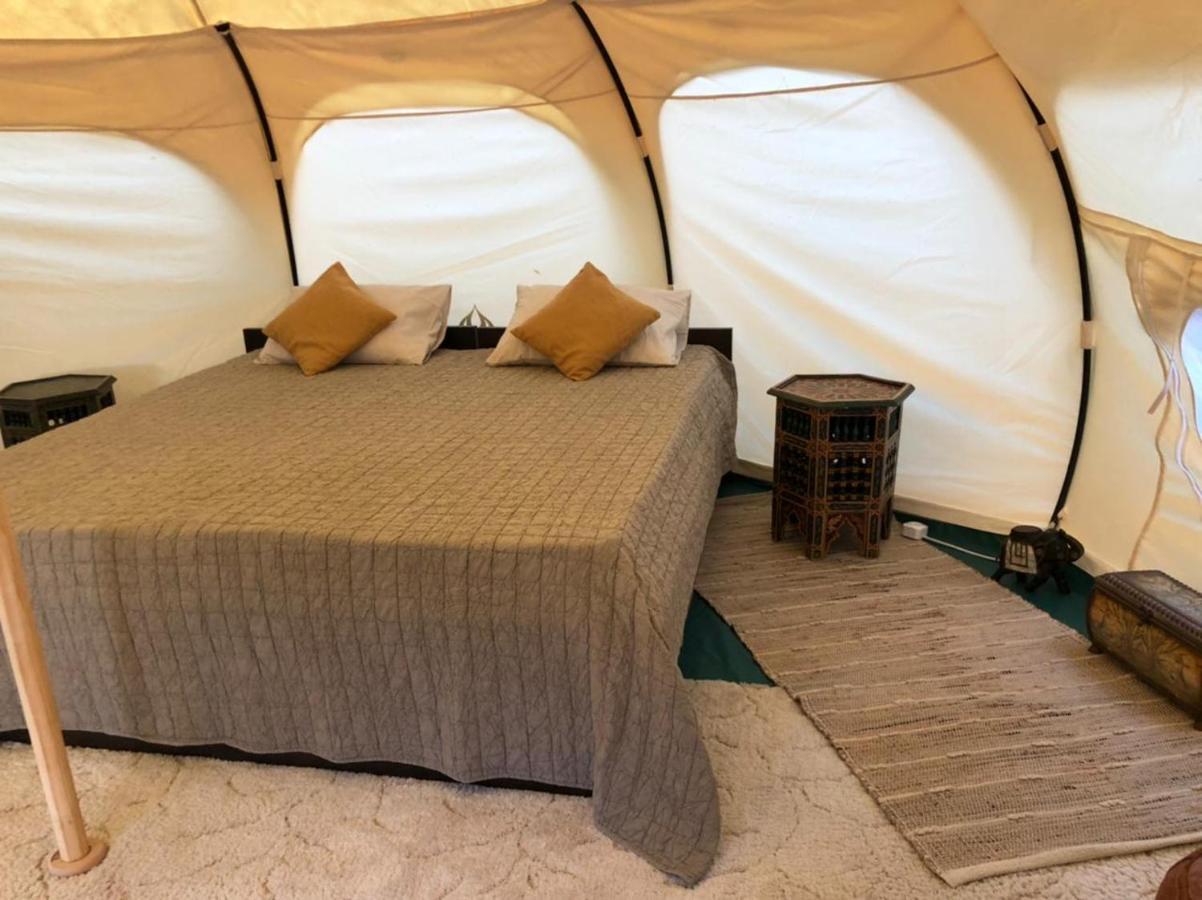 Vinsan Glamping & Wellness Centre Ξενοδοχείο Ελεούσα Εξωτερικό φωτογραφία