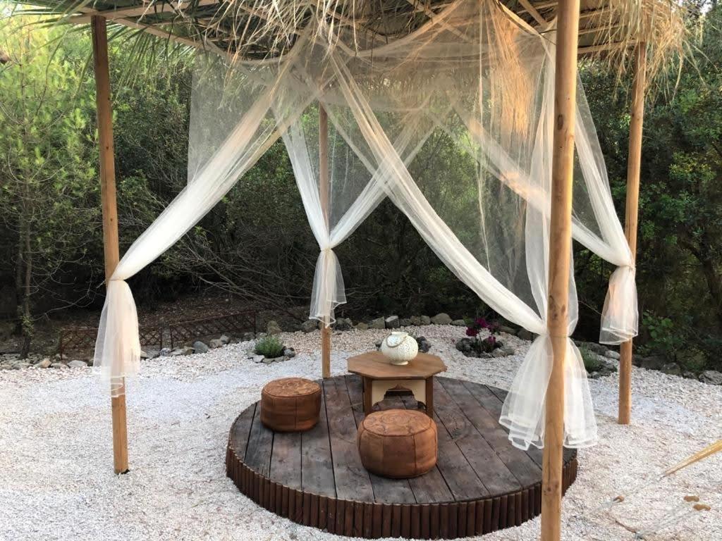 Vinsan Glamping & Wellness Centre Ξενοδοχείο Ελεούσα Εξωτερικό φωτογραφία