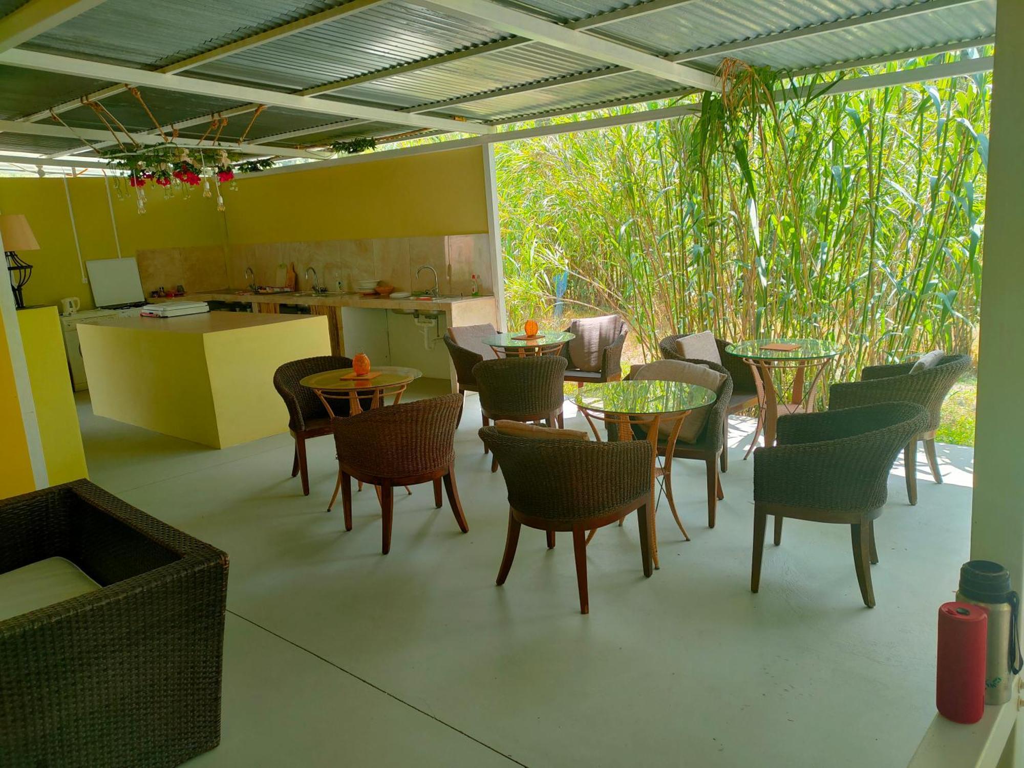 Vinsan Glamping & Wellness Centre Ξενοδοχείο Ελεούσα Εξωτερικό φωτογραφία