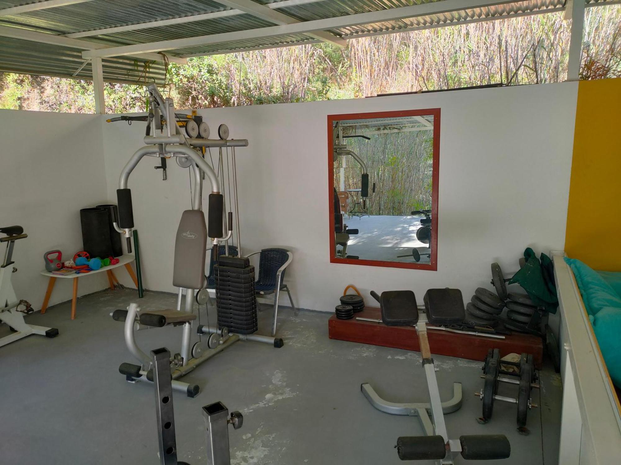 Vinsan Glamping & Wellness Centre Ξενοδοχείο Ελεούσα Εξωτερικό φωτογραφία